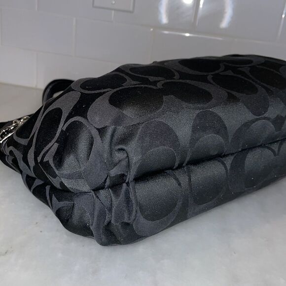 Coach Purse Handbag Daisy Poppy Signature XL Tote Shoulder Bag Pocketbook - Picture 9 of 17